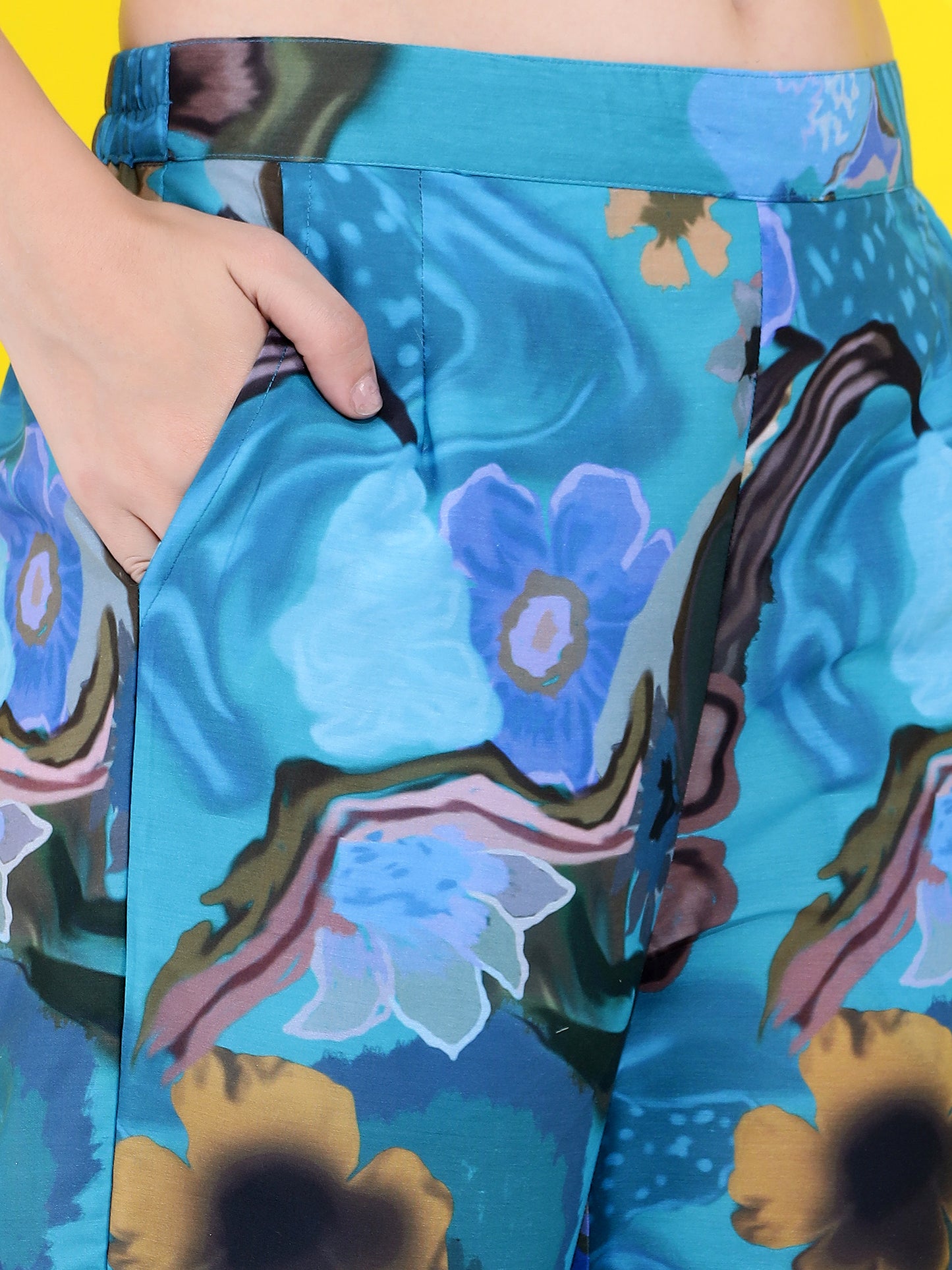 Summer solistic Coord set long shirt style of 2