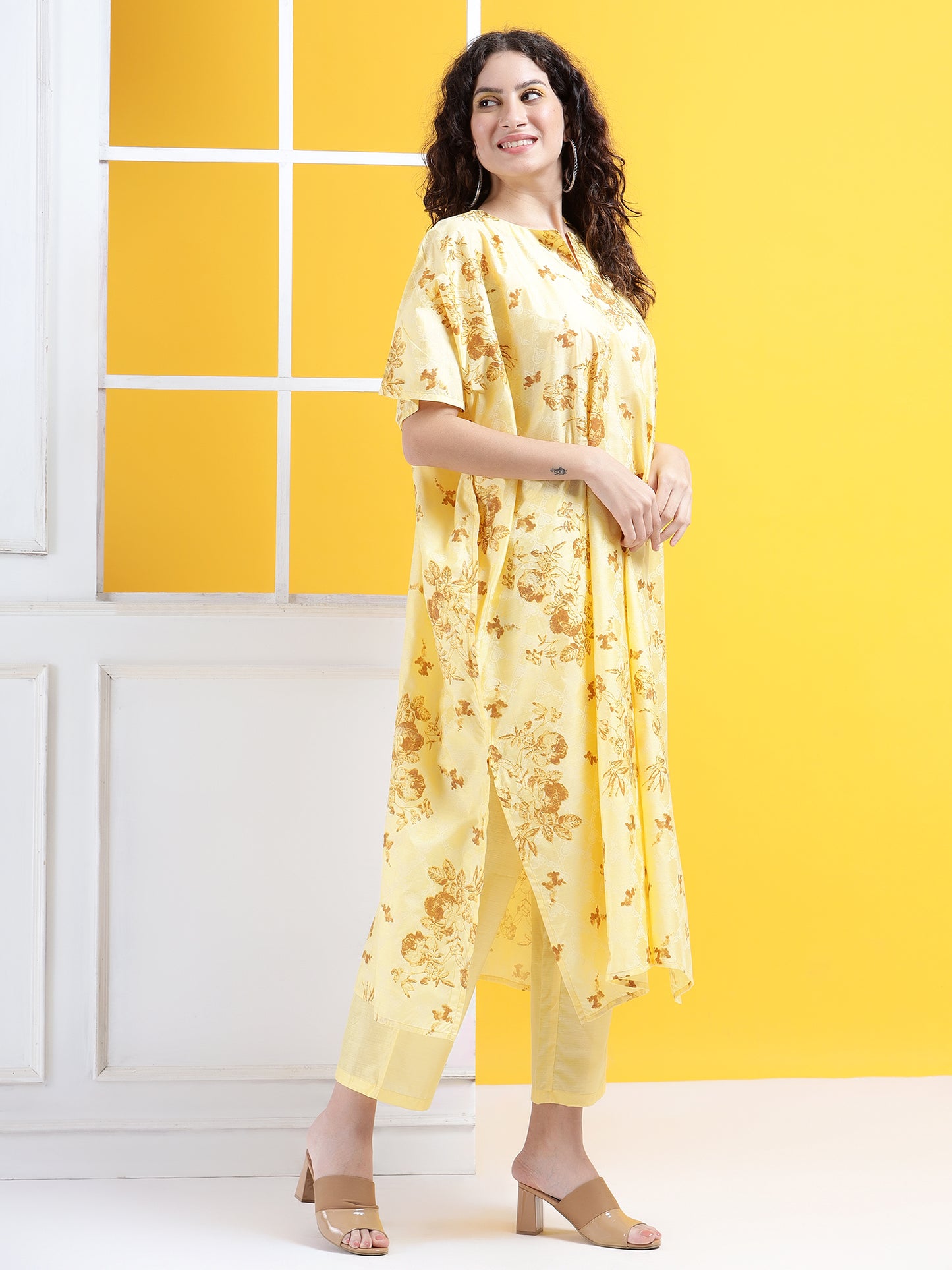 Heritage Harmony Kaftan Style Suit - Set of 2
