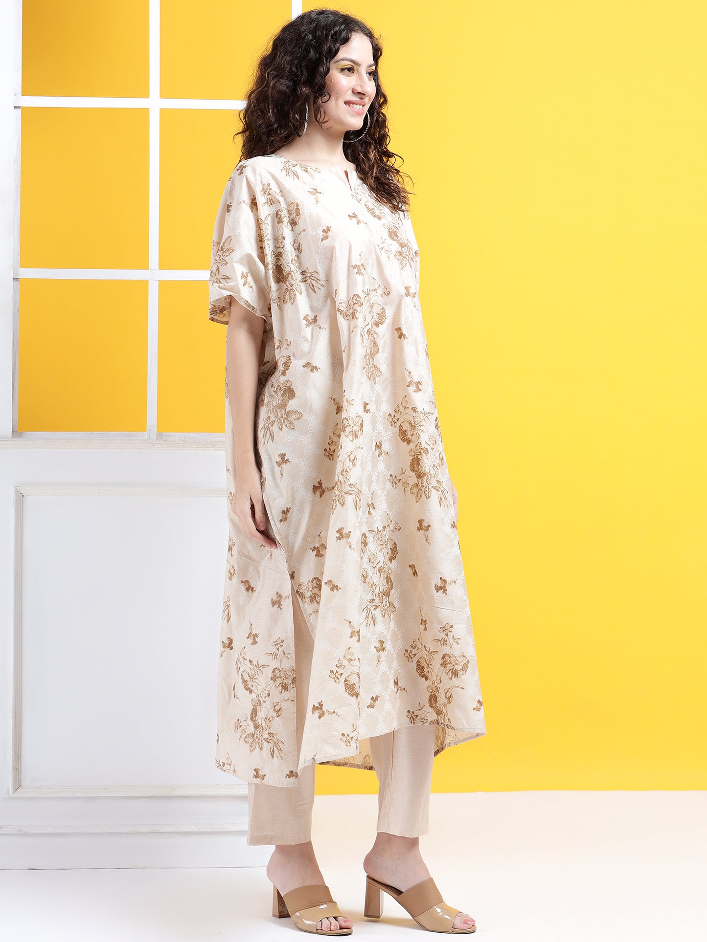 Fusion Festivities Kaftan Style Suit - Set of 2