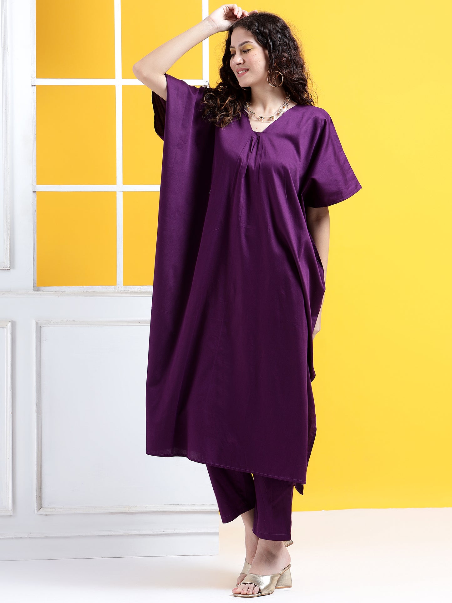 Monochrome Mastery Kaftan Style Suit- Set of 2