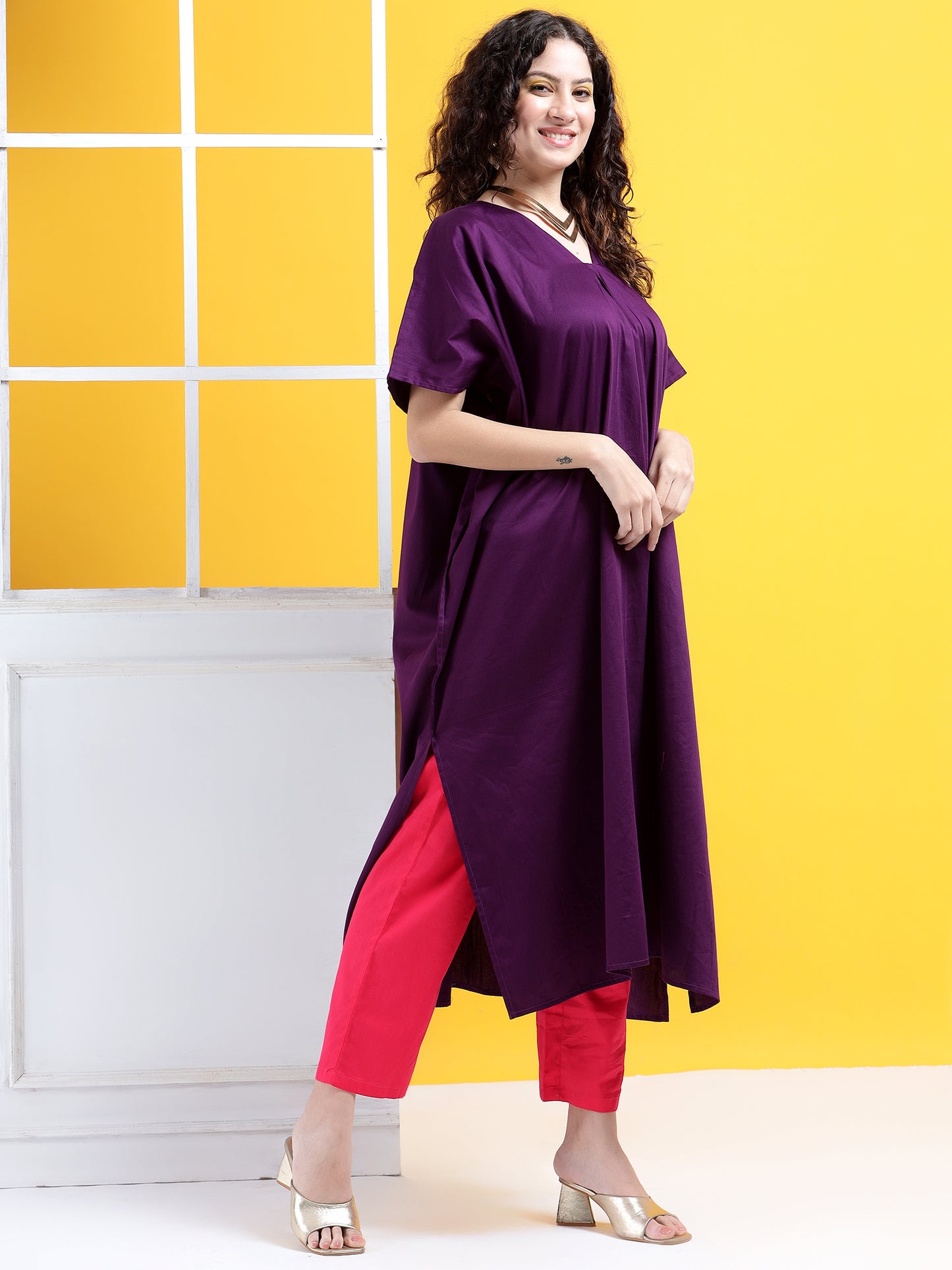 Monochrome Mastery Kaftan Style Suit- Set of 2