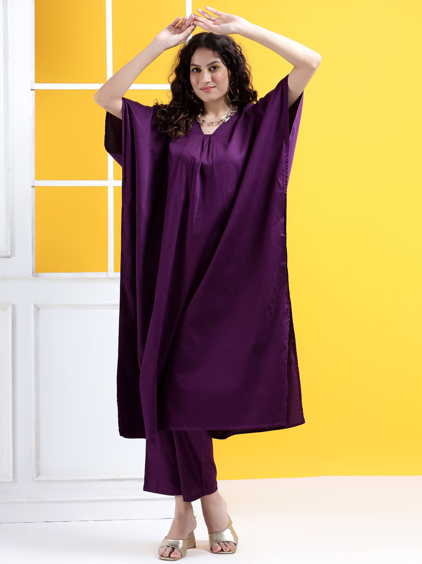 Monochrome Mastery Kaftan Style Suit- Set of 2