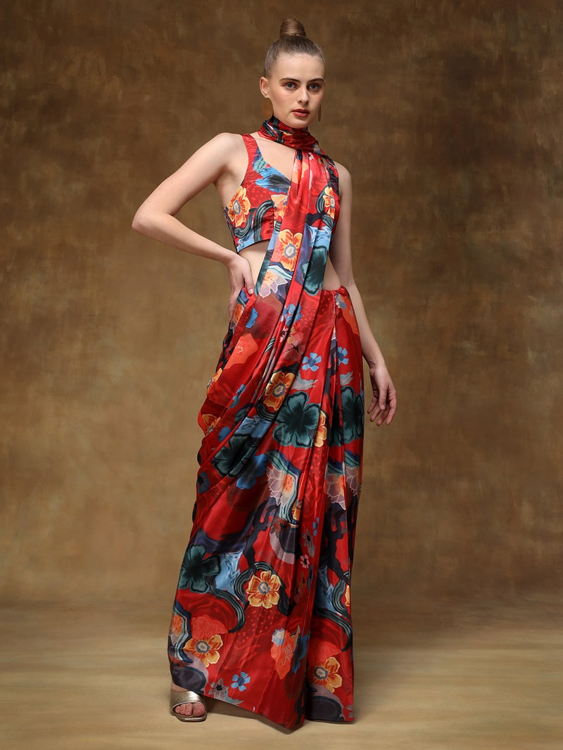 Chic & contemporary stitched saree