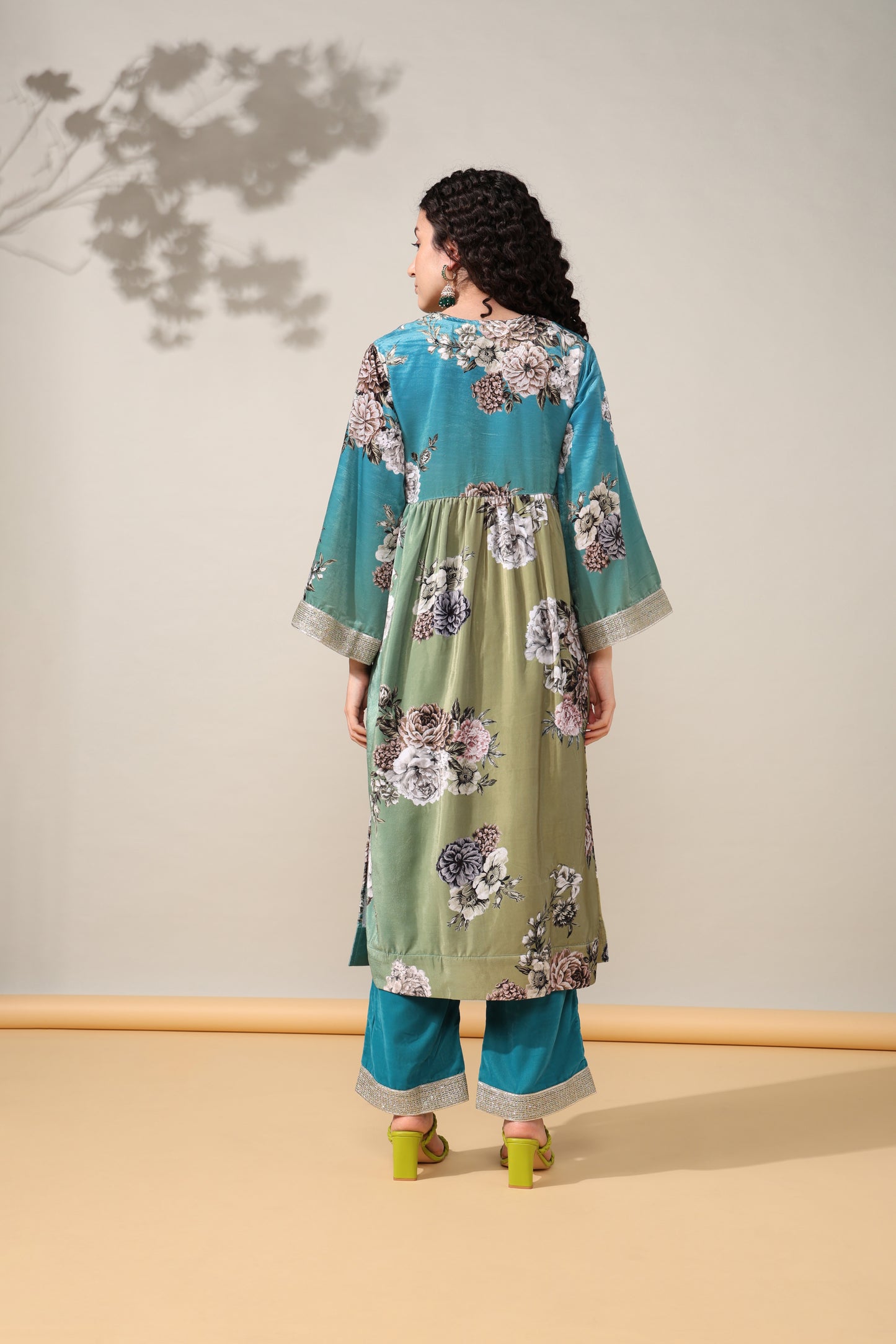 HOK ENSEMBLE - Printed Sea Green floral Velvet Suit set