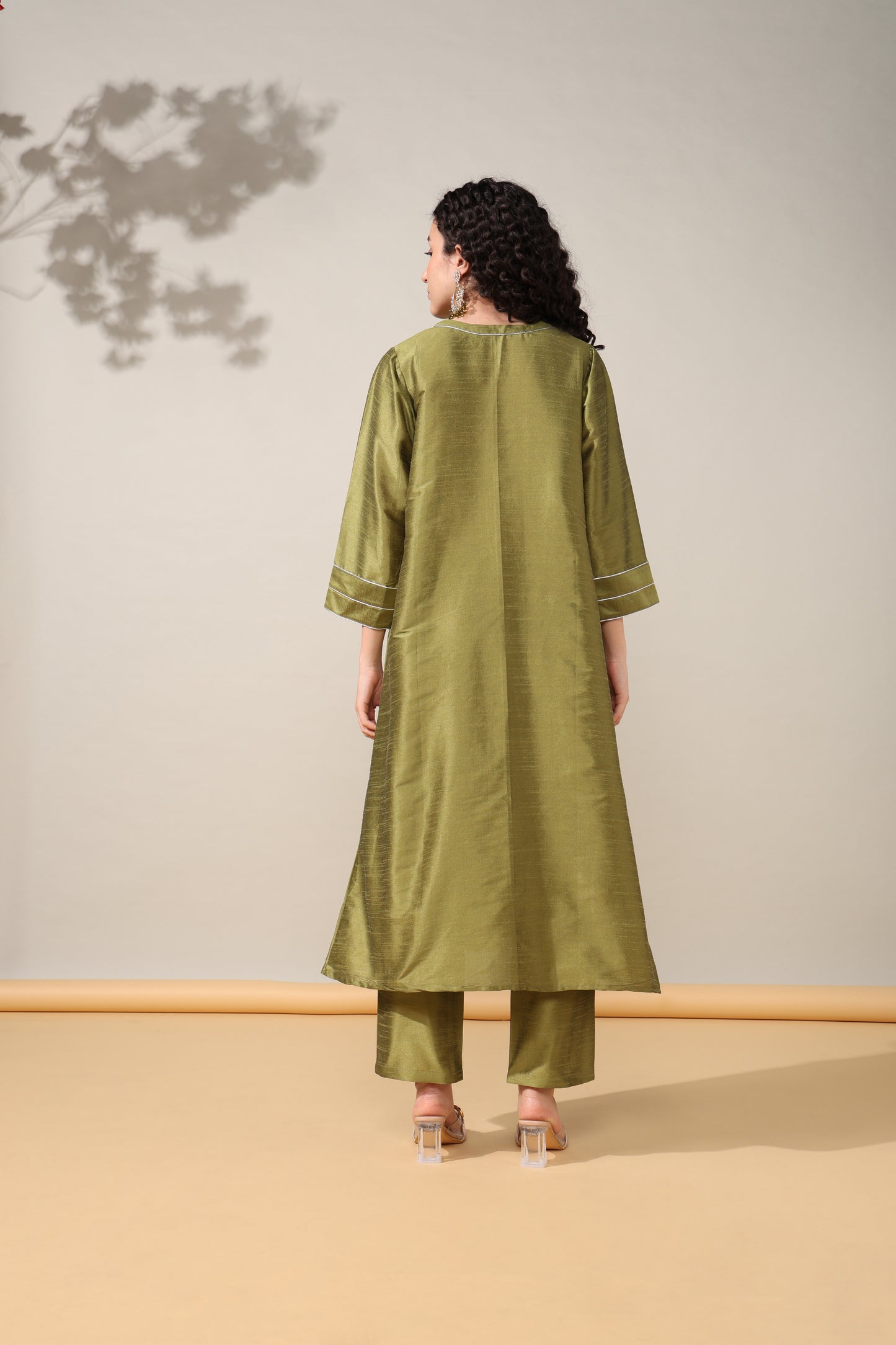 HOK Ensemble - Olive green suit set
