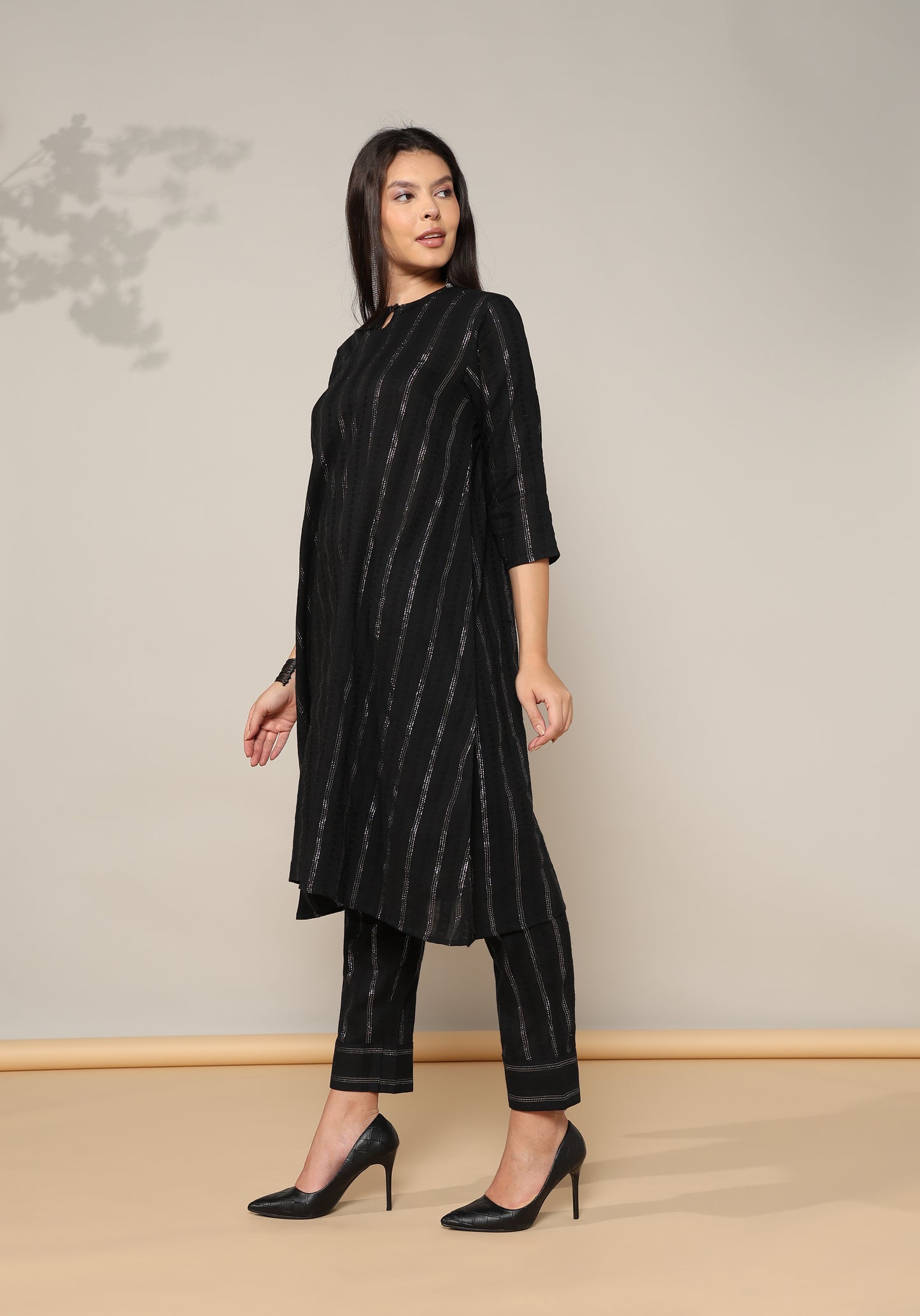 Black cotton lurex suit set of 2