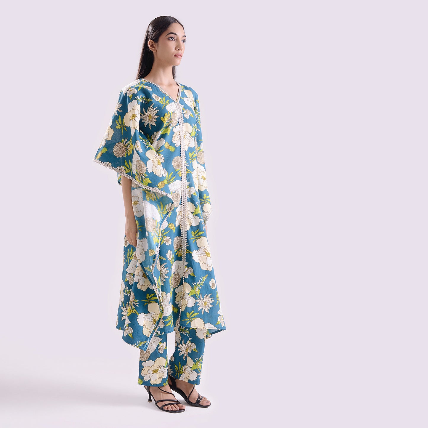 Poplin kaftan style suit set of 2 with embroidered border