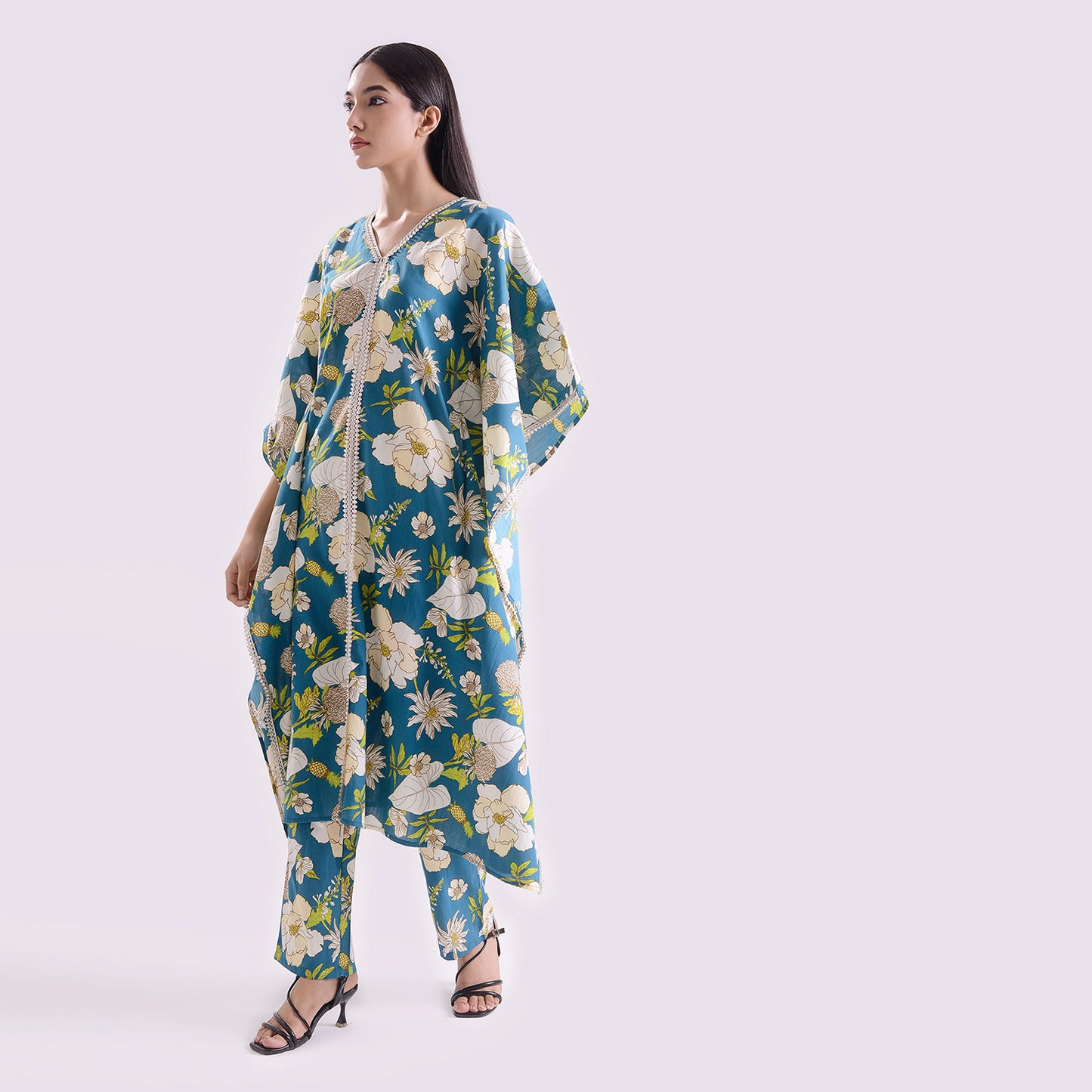 Poplin kaftan style suit set of 2 with embroidered border