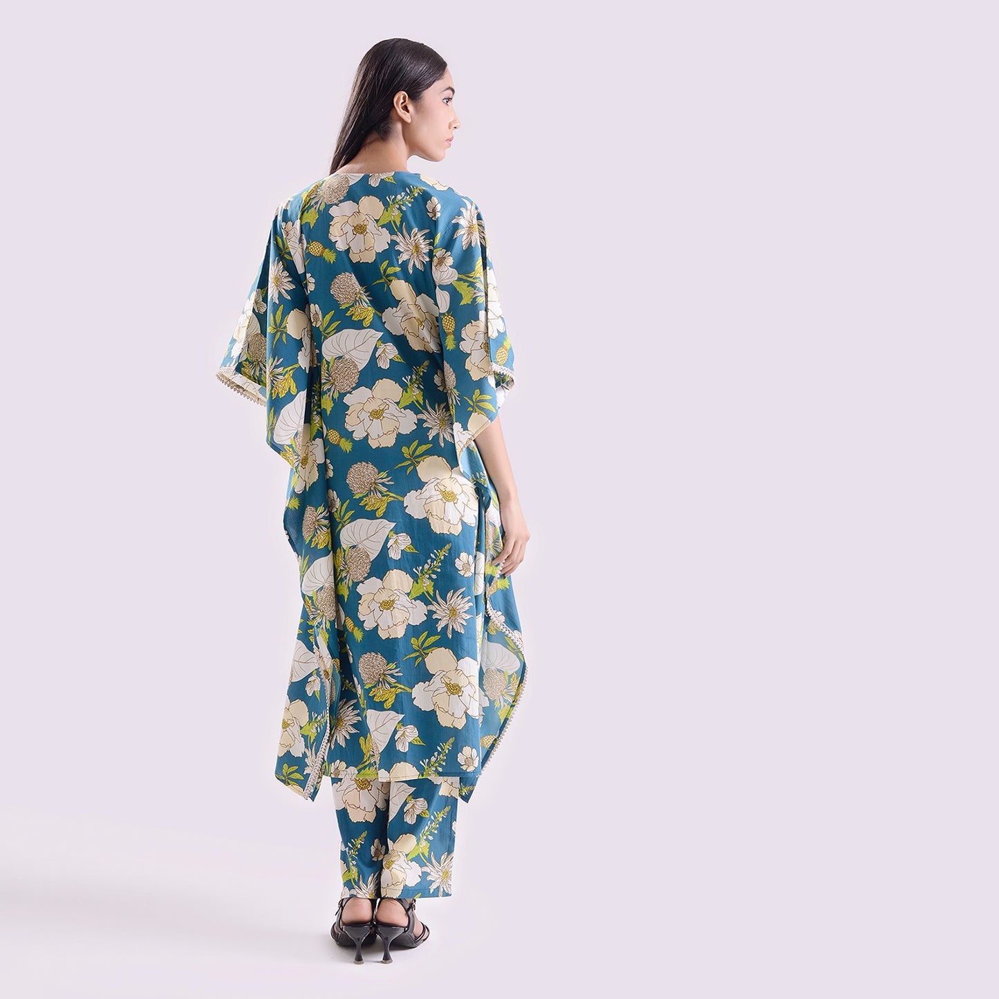 Poplin kaftan style suit set of 2 with embroidered border