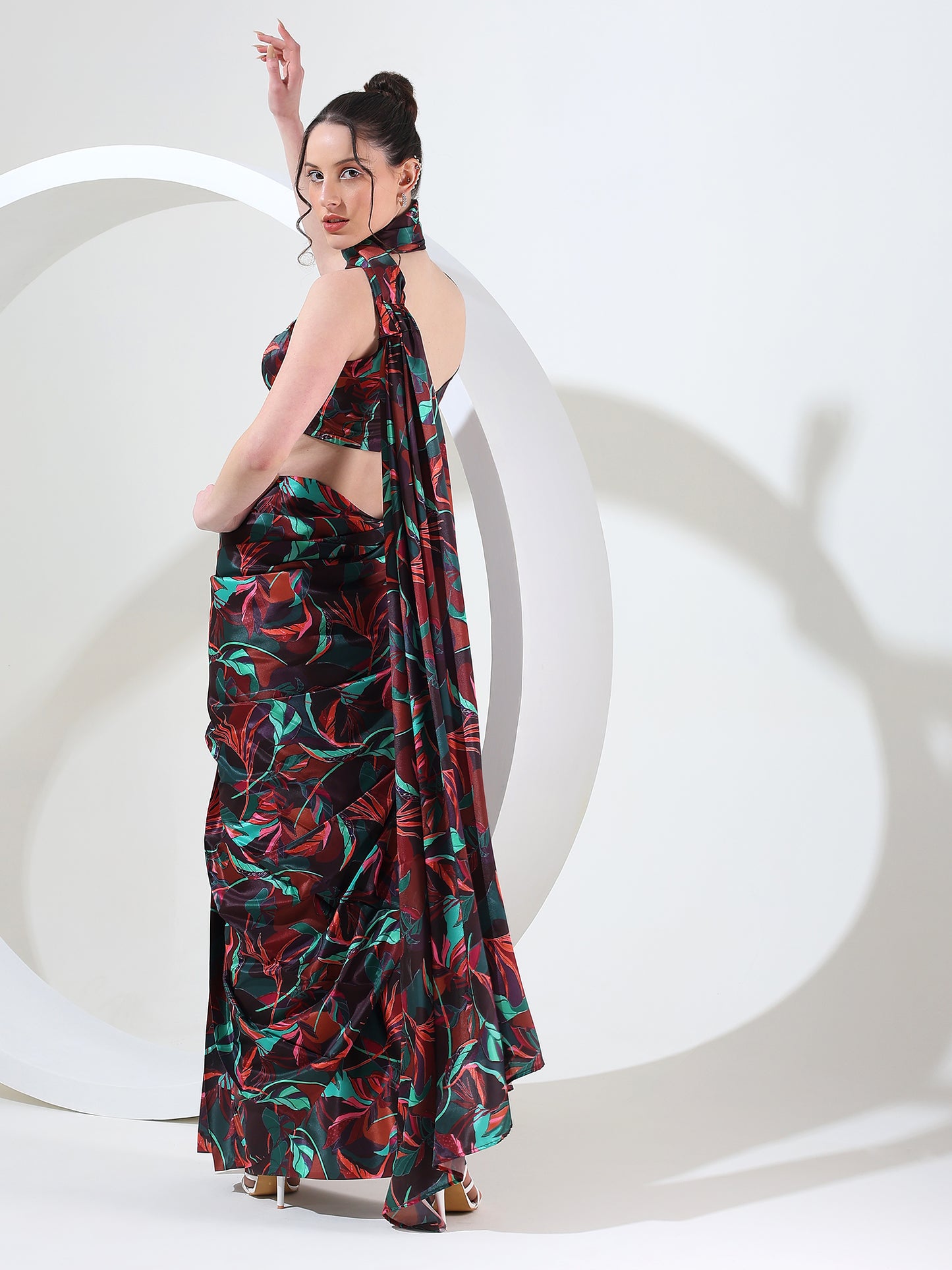 Lavish grab crepe silk stitched saree