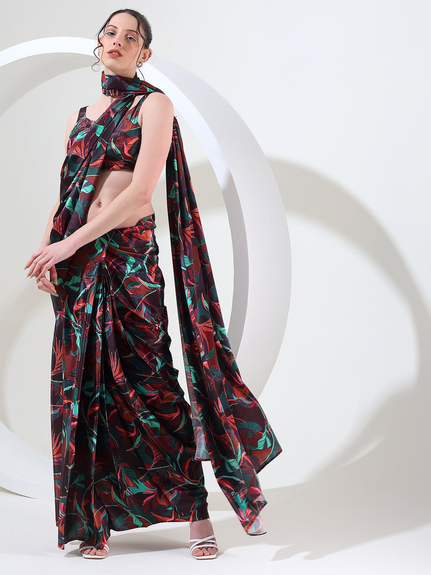 Lavish grab crepe silk stitched saree
