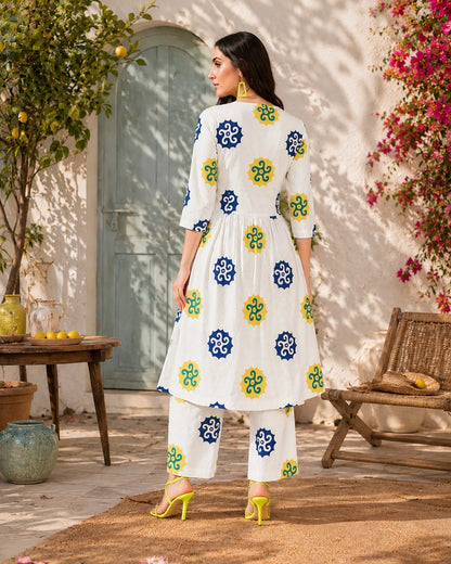 Summer Daze Pure Cotton Cambric Kurta Set