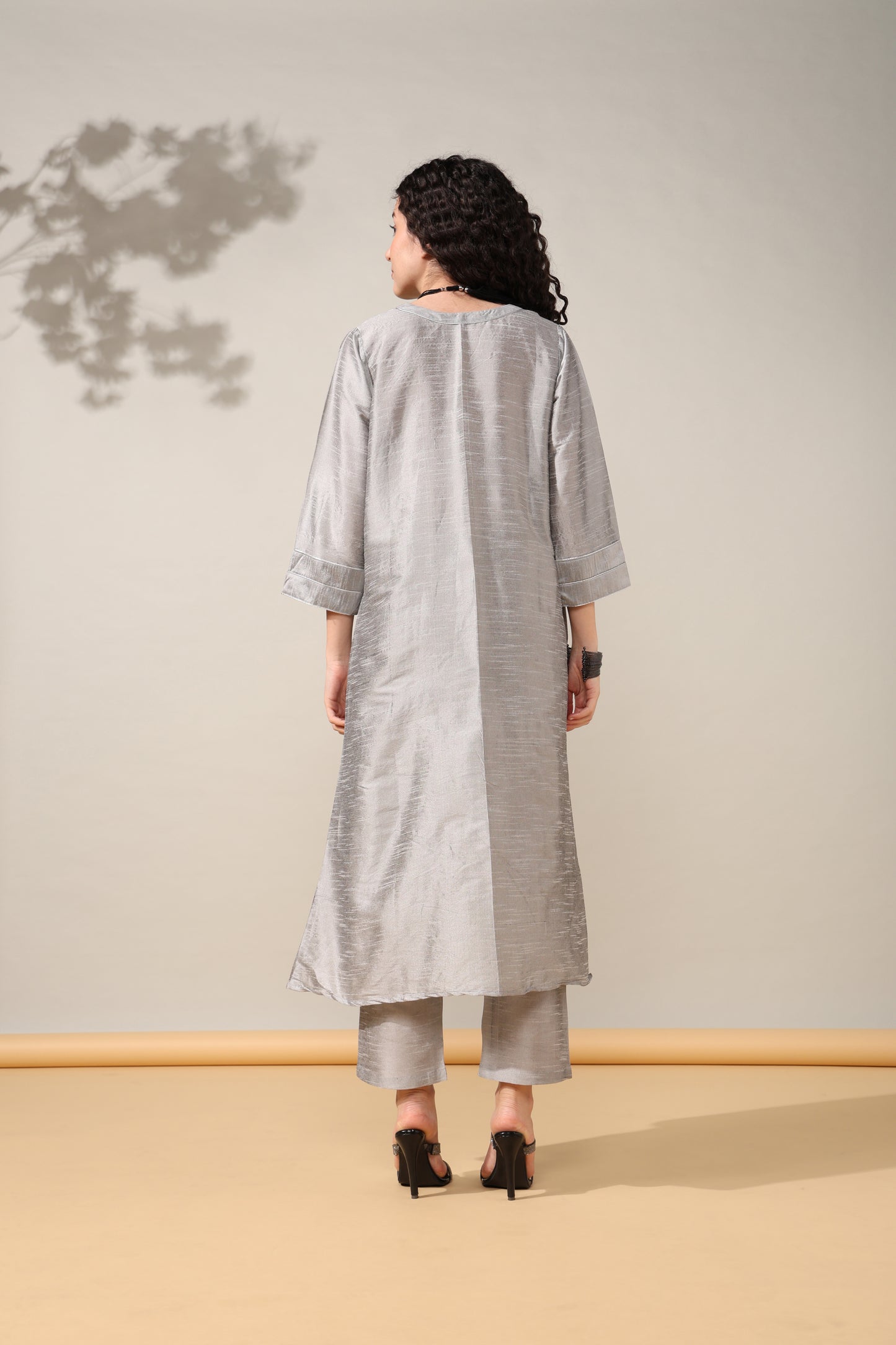 HOK ENSEMBLE - Grey Dupion silk Suit set