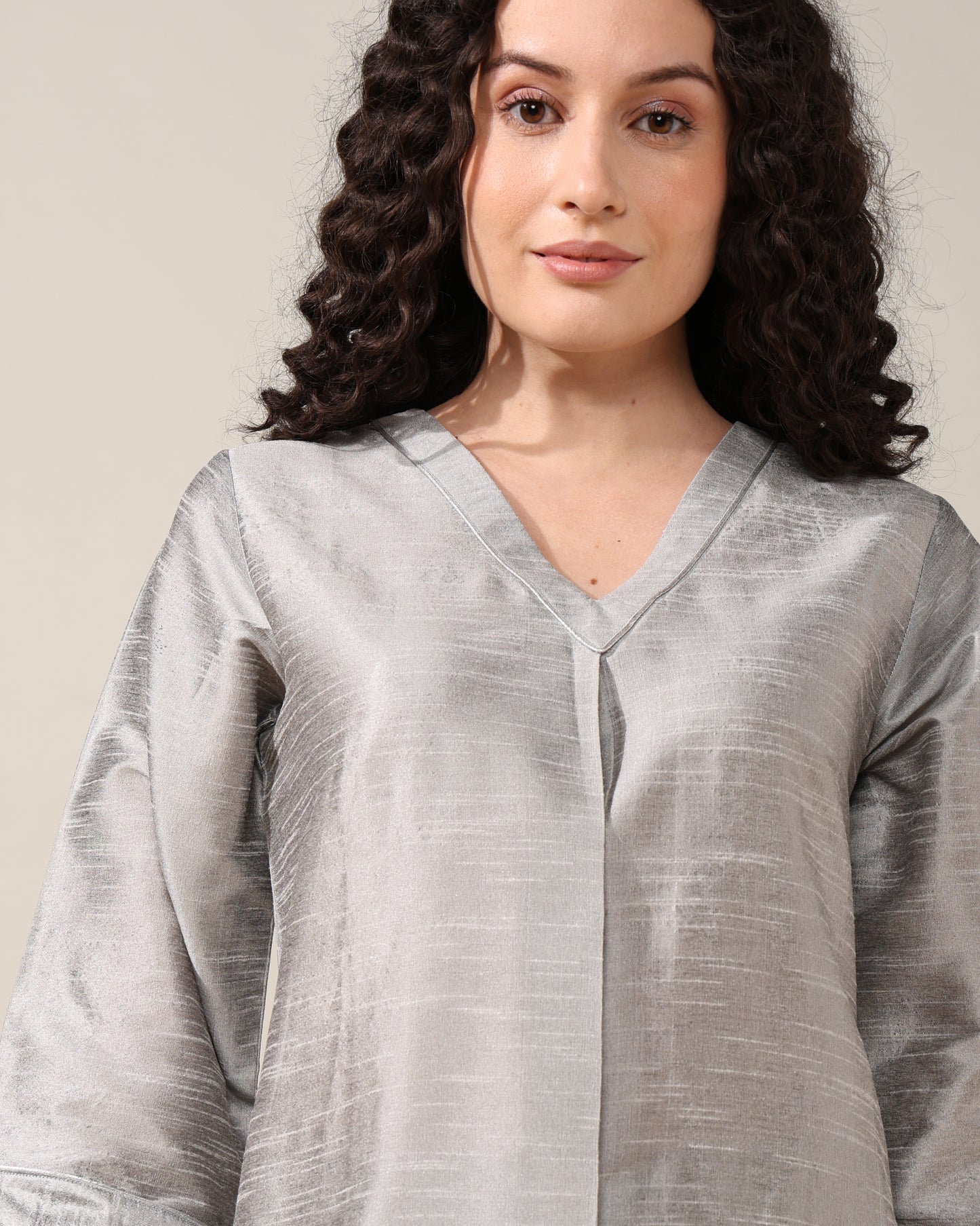 HOK ENSEMBLE - Grey Dupion silk Suit set