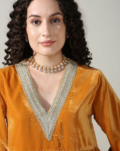 HOK ENSEMBLE - Yellow plain Velvet Suit set