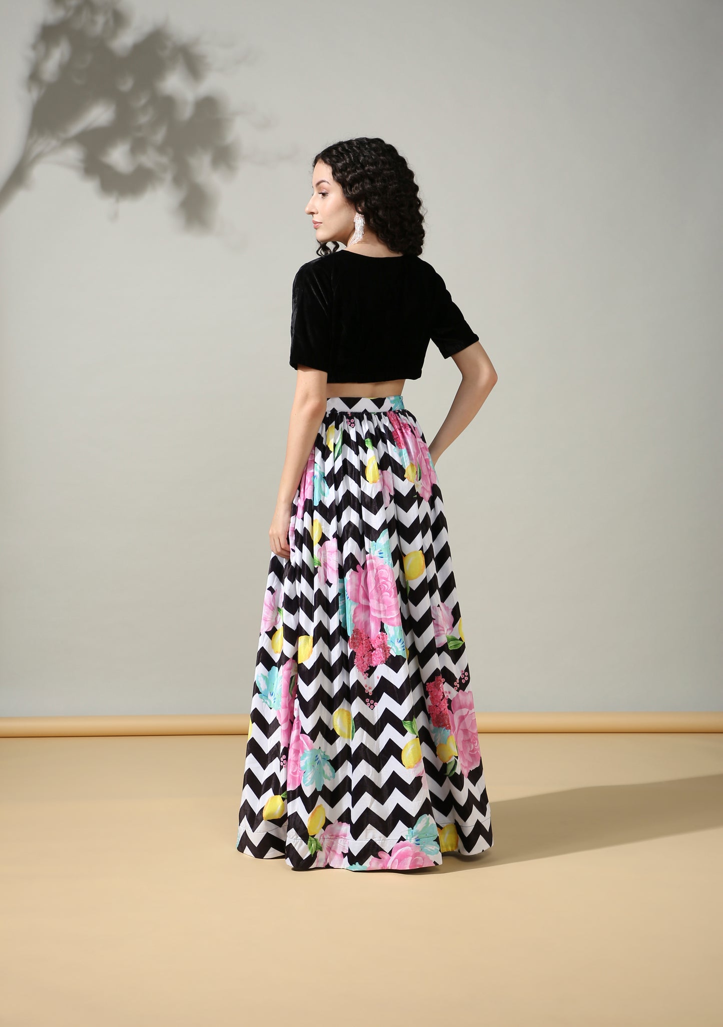 HOK ENSEMBLE - Contemporaray stylecast skirt with blouse