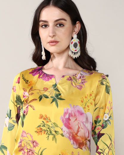 Yellow floral Georgette satin suit with organza dupatta set of 3