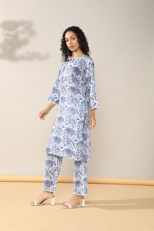 White blue Grace cotton suit set